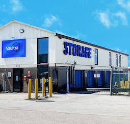 Storage Units at Vaultra Storage - Grimsby - 215 Roberts Road Grimsby ON